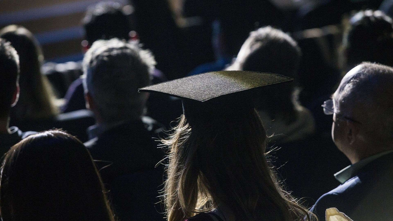 Els 21.000 nous graduats i graduades de la UOC podran celebrar la finalització dels seus estudis a Barcelona i Madrid.